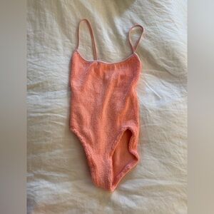 HUNZA G Pamela bathing suit in peach